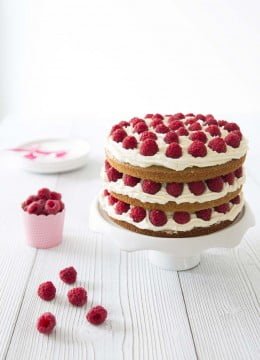 Layer cake framboises coco - bon anniversaire mon Bastien : photo de la recette