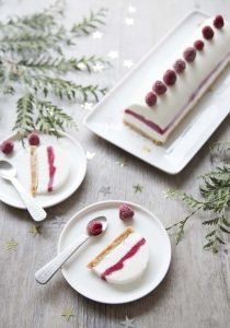 Bûche de Noël vegan citron coco framboises