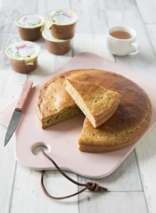 Gâteau moelleux à la compote de pommes – sans lactose