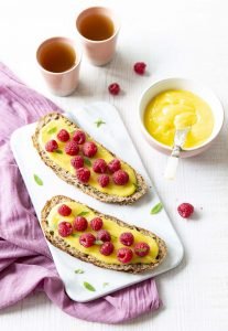 Tartines de lemon curd et framboises